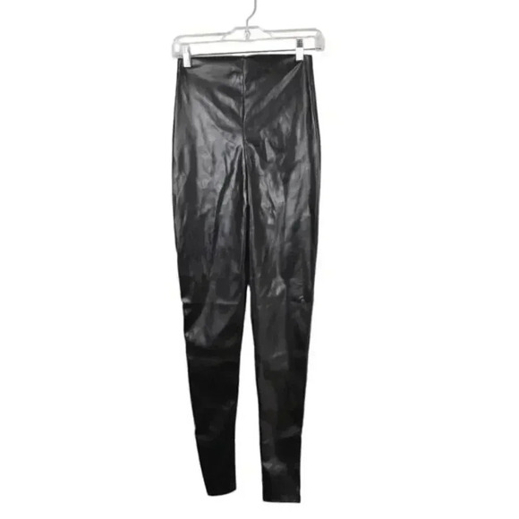 NWT PrettyLittleThing Tall Black  Faux Leather High Waisted Leggings Size 4 Tall - Picture 4 of 10